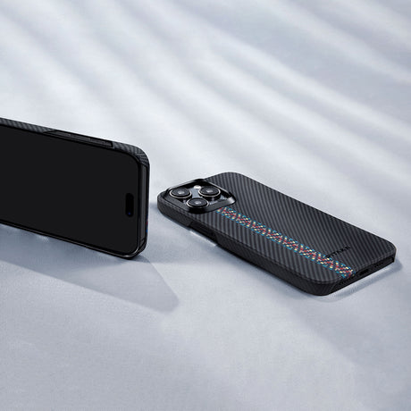 Apple iPhone 15 Pro Kılıf M-safe Şarj Özellikli 600D Aramid Fiber Pitaka Tactile Woven Orchestra Serisi Rhapsody Kapak