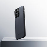 Apple iPhone 15 Pro Kılıf M-safe Şarj Özellikli 600D Aramid Fiber Pitaka Ultra-Slim Classic Serisi Black-Grey Twill Kapak