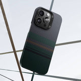 Apple iPhone 15 Pro Kılıf M-safe Şarj Özellikli Karbon Fiber Tasarımlı Benks Aurora ArmorAir Kevlar Kapak