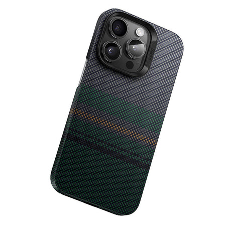 Apple iPhone 15 Pro Kılıf M-safe Şarj Özellikli Karbon Fiber Tasarımlı Benks Aurora ArmorAir Kevlar Kapak