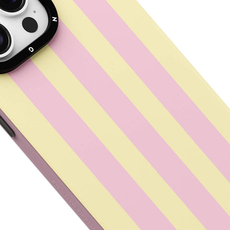 Apple iPhone 15 Pro Kılıf M-safe Şarj Özellikli Youngkit Striped Piano Keys Serisi Kapak