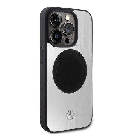 Apple iPhone 15 Pro Kılıf Mercedes Benz Orjinal Lisanslı M-safe Şarj Özellikli Alüminyum Arka Yüzey Metal Yıldız Logolu Kapak