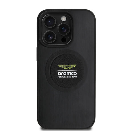 Apple iPhone 15 Pro Max Kılıf Aston Martin Orjinal Lisanslı M-safe Şarj Özellikli Aluminyum Arka Yüzeyli Formula One Team Baskılı Kapak
