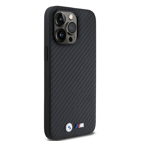 Apple iPhone 15 Pro Max Kılıf BMW Orjinal Lisanslı Karbon Fiber Tasarımlı ve Metal Logolu PU Deri Kapak