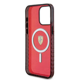 Apple iPhone 15 Pro Max Kılıf Ferrari Orjinal Lisanslı M-safe Şarj Özellikli Tırtıklı Kenar Tasarımlı Ortalanmış Logo Kapak