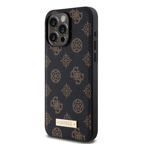 Apple iPhone 15 Pro Max Kılıf Guess M-safe Şarj Özellikli PU Deri Desenli Metal Plaka Logolu Kapak