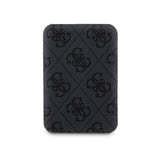Apple iPhone 15 Pro Max Kılıf Guess Orjinal Lisanslı M-safe Şarj Özellikli Yazı Logolu 4G Desenli Kapak + Powerbank 5000mAh 2in1 Set