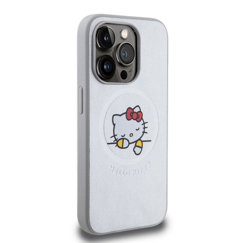 Apple iPhone 15 Pro Max Kılıf Hello Kitty Orjinal Lisanslı M-safe Şarj Özellikli Baskı Logolu Uyuyan Kitty Deri Kapak