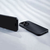 Apple iPhone 15 Pro Max Kılıf M-safe Şarj Özellikli 600D Aramid Fiber Pitaka Military-Grade Classic Serisi Black-Grey Twill Kapak