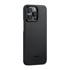 Apple iPhone 15 Pro Max Kılıf M-safe Şarj Özellikli 600D Aramid Fiber Pitaka Ultra-Slim Classic Serisi Black-Grey Twill Kapak
