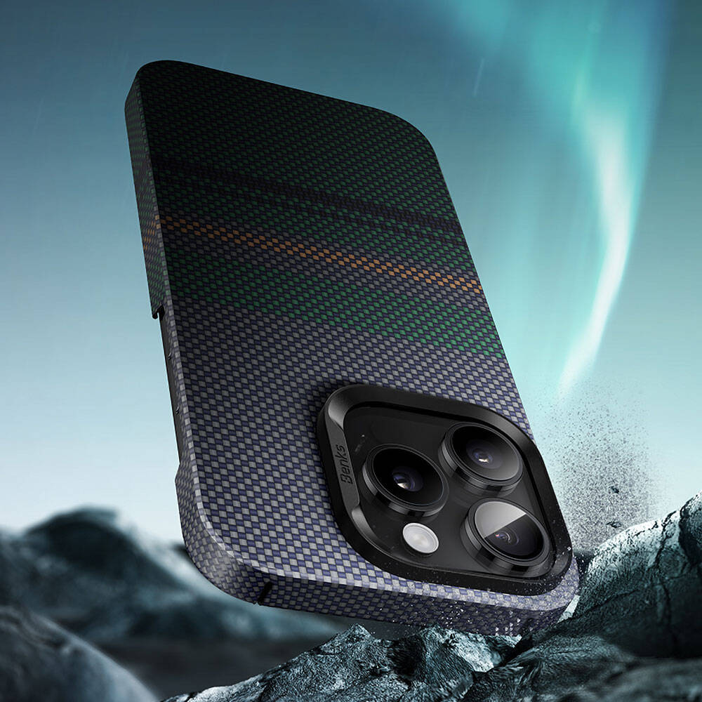 Apple iPhone 15 Pro Max Kılıf M-safe Şarj Özellikli Karbon Fiber Tasarımlı Benks Aurora ArmorAir Kevlar Kapak