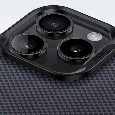Apple iPhone 15 Pro Max Kılıf M-safe Şarj Özellikli Karbon Fiber Tasarımlı Benks Aurora ArmorPro Kevlar Kapak
