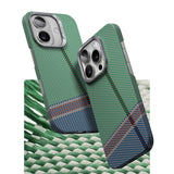 Apple iPhone 16 Kılıf M-safe Şarj Özellikli Karbon Fiber Tasarımlı Benks Passion Green ArmorAir Kevlar Kapak