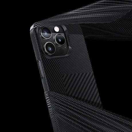 Apple iPhone 16 Plus Kılıf M-safe Şarj Özellikli Karbon Fiber Benks Montage ArmorAir Kevlar Kapak