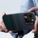 Apple iPhone 16 Plus Kılıf M-safe Şarj Özellikli Karbon Fiber Tasarımlı Benks Aurora ArmorAir Kevlar Kapak