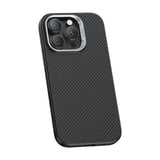 Apple iPhone 16 Pro Kılıf Karbon Fiber M-safe Şarj Özellikli Kamerra Kontrol Butonlu Benks Hybrid ArmorPro 600D Kevlar Kapak