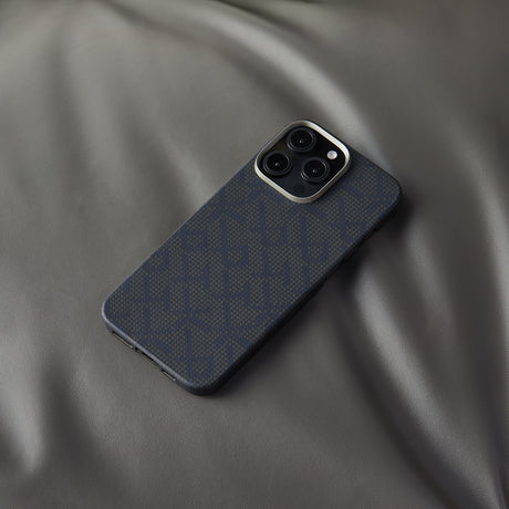 Apple iPhone 16 Pro Kılıf M-safe Şarj Özellikli Aramid Fiber Pitaka Tactile Woven Monogram Serisi Kapak