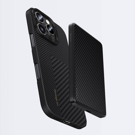 Apple iPhone 16 Pro Kılıf M-safe Şarj Özellikli Karbon Fiber Benks Montage ArmorAir Kevlar Kapak