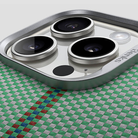 Apple iPhone 16 Pro Kılıf M-safe Şarj Özellikli Karbon Fiber Tasarımlı Benks Passion Green ArmorAir Kevlar Kapak