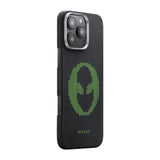 Apple iPhone 16 Pro Kılıf M-safe Şarj Özellikli Lumintex Teknolojili Fosforlu Aramid Fiber Pitaka Tactile Woven Aries Serisi Alien Kapak