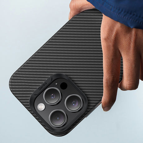 Apple iPhone 16 Pro Max Kılıf Benks M-safe Şarj Özellikli Metal Kamera Çerçeveli Magnetik ArmorAir 600D Kevlar Fiber Kapak