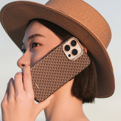 Apple iPhone 16 Pro Max Kılıf M-safe Şarj Özellikli Raptic Aramid Skin Origin Serisi Kapak