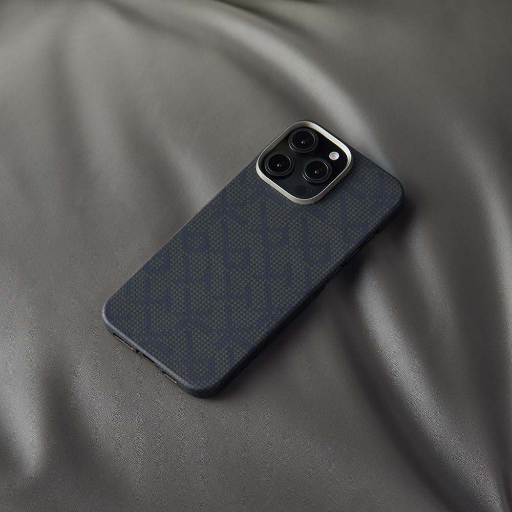 Apple iPhone 16 Pro Max Kılıf M-safe Şarj Özellikli Aramid Fiber Pitaka Tactile Woven Monogram Serisi Kapak