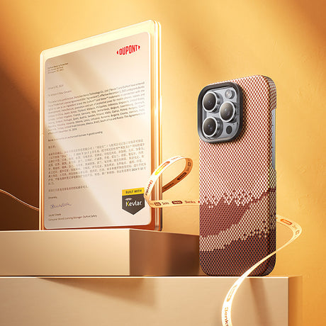 Apple iPhone 16 Pro Max Kılıf M-safe Şarj Özellikli Benks GoldenTide ArmorAir 600D Kevlar Kapak