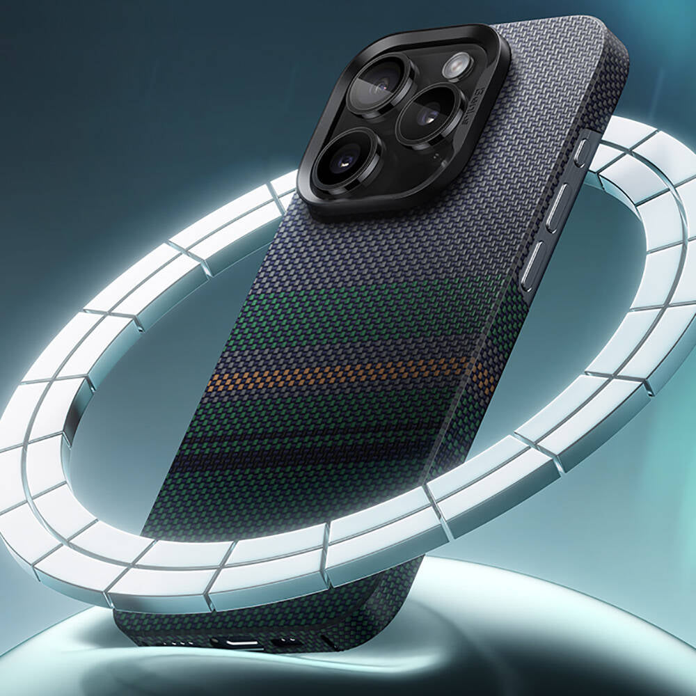 Apple iPhone 16 Pro Max Kılıf M-safe Şarj Özellikli Karbon Fiber Tasarımlı Benks Aurora ArmorAir Kevlar Kapak