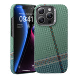Apple iPhone 16 Pro Max Kılıf M-safe Şarj Özellikli Karbon Fiber Tasarımlı Benks Passion Green ArmorAir Kevlar Kapak