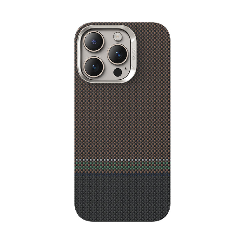 Apple iPhone 16 Pro Max Kılıf M-safe Şarj Özellikli Karbon Fiber Tasarımlı Benks Prestige ArmorAir Kevlar Kapak