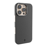 Apple iPhone 16 Pro Max Kılıf Wiwu DCC-206 M-safe Şarj Özellikli Kamera Standlı Aramid Fiber Tasarım Kevlar Kapak
