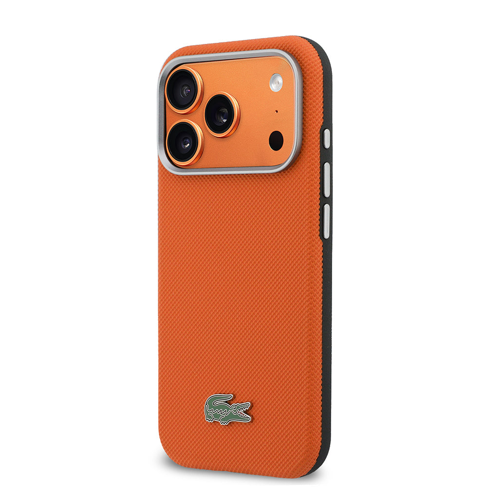 Apple iPhone 17 Pro Kılıf Lacoste Orjinal Lisanslı M-Safe Şarj Özellikli PVC Yarı Pike Desenli Arka Yüzey İkonik Timsah Dokuma Logolu Kapak