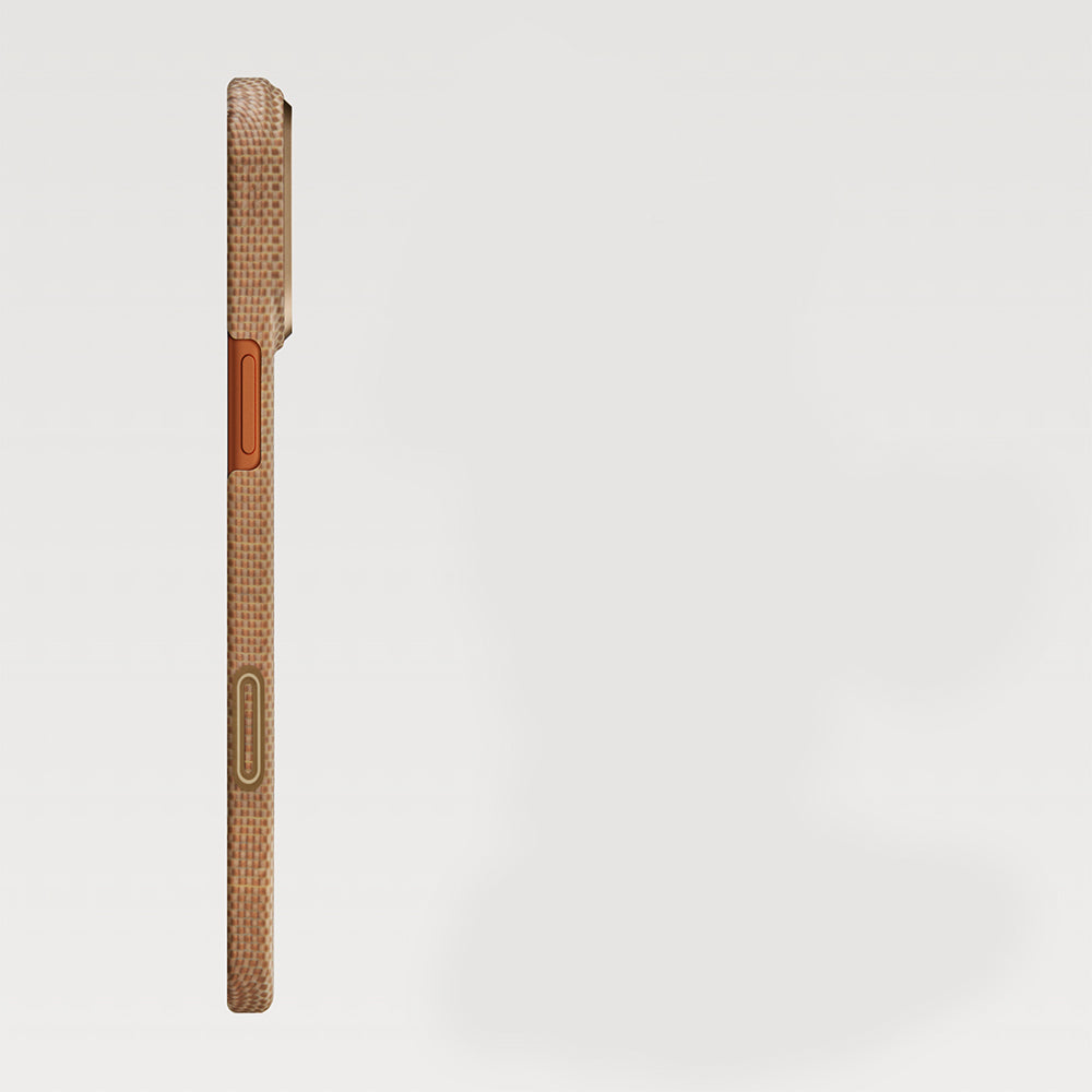 Apple iPhone 17 Pro Kılıf M-safe Şarj Özellikli Aramid Fiber Pitaka Glints of Gold Ultra Slim Serisi Kapak