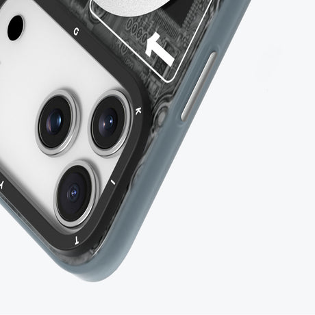 Apple iPhone 17 Pro Kılıf M-safe Şarj Özellikli Kamera Denetim Butonlu Youngkit Technology Serisi Kapak