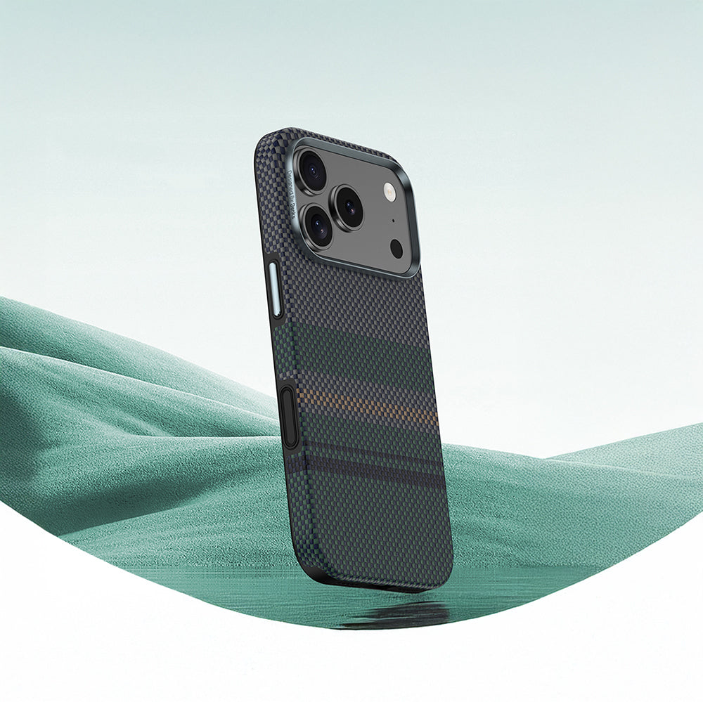 Apple iPhone 17 Pro Kılıf M-safe Şarj Özellikli Karbon Fiber Tasarımlı Benks Aurora ArmorPro Kevlar Kapak