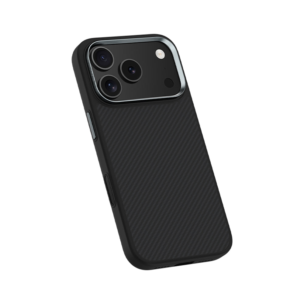 Apple iPhone 17 Pro Max Kılıf Karbon Fiber M-safe Şarj Özellikli Benks Hybrid ArmorPro 600D Kevlar Kapak