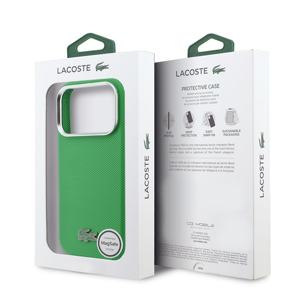 Apple iPhone 17 Pro Max Kılıf Lacoste Orjinal Lisanslı M-Safe Şarj Özellikli PVC Pike Desenli Arka Yüzey İkonik Timsah Dokuma Logolu Kapak
