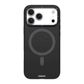 Apple iPhone 17 Pro Max Kılıf M-Safe Şarj Özellikli Kamera Standlı Youngkit Gel Cream Serisi Kapak