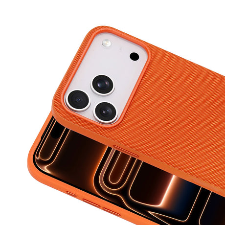 Apple iPhone 17 Pro Max Kılıf M-Safe Şarj Özellikli Kumaş Tasarımlı Zore Miami Sert PC Kapak