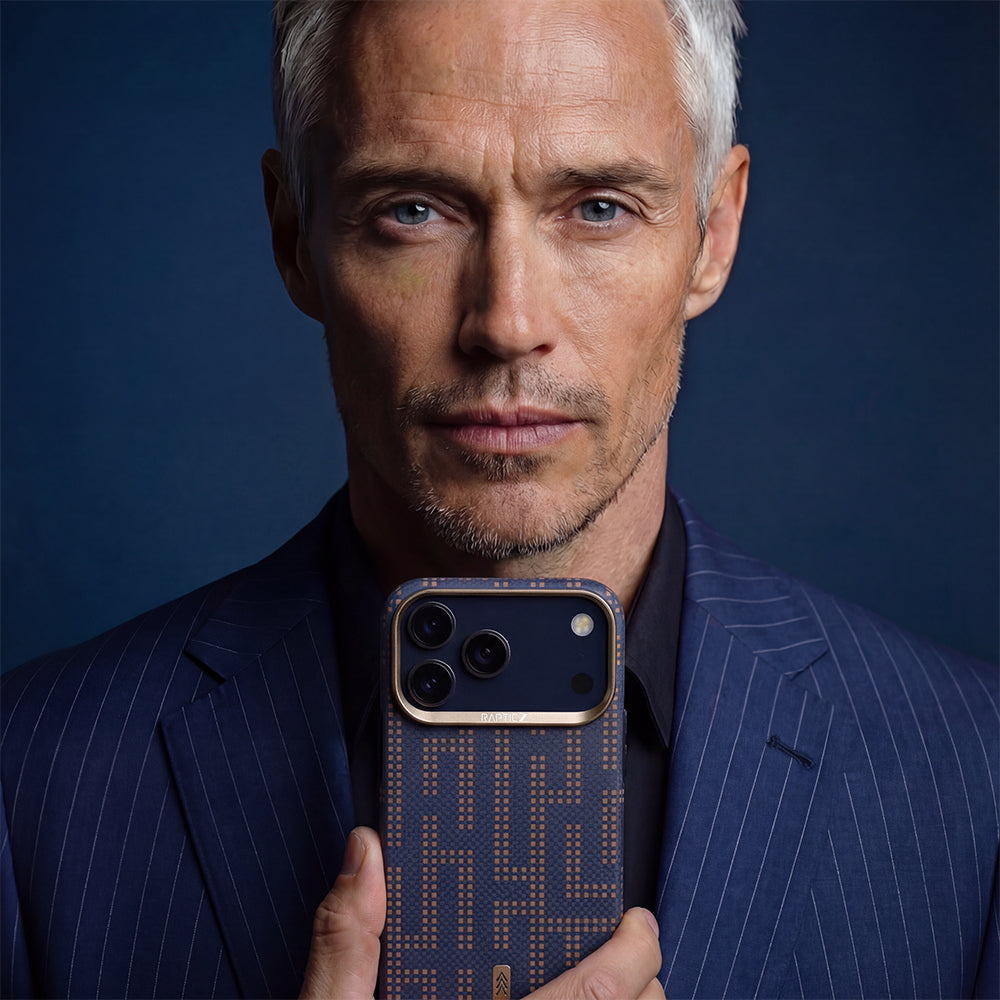 Apple iPhone 17 Pro Max Kılıf M-safe Şarj Özellikli Raptic Aramid Skin Serisi Karbon Kapak