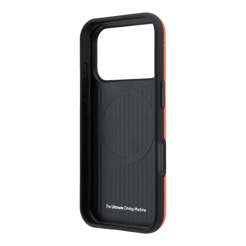 Apple iPhone 18 Pro Kılıf BMW Orjinal Lisanslı M-safe Şarj Özellikli Metal Logolu Karbon Fiber Kevlar Kapak