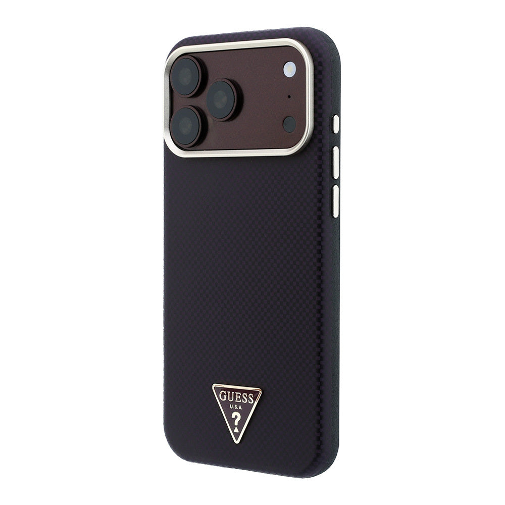 Apple iPhone 18 Pro Kılıf Guess Orjinal Lisanslı M-safe Şarj Özellikli PU Metal Üçgen Logolu Karbon Fiber Kevlar Kapak