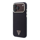 Apple iPhone 18 Pro Kılıf Guess Orjinal Lisanslı M-safe Şarj Özellikli PU Metal Üçgen Logolu Karbon Fiber Kevlar Kapak
