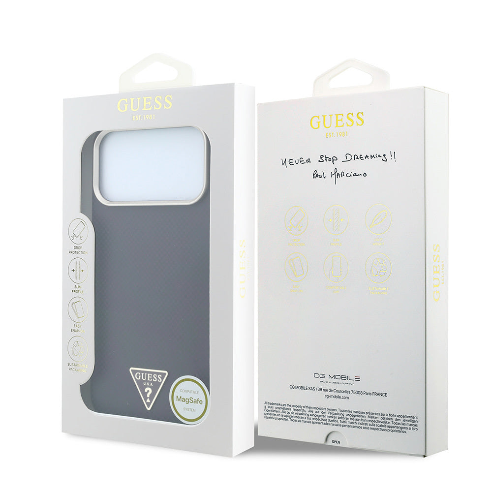 Apple iPhone 18 Pro Kılıf Guess Orjinal Lisanslı M-safe Şarj Özellikli PU Metal Üçgen Logolu Karbon Fiber Kevlar Kapak
