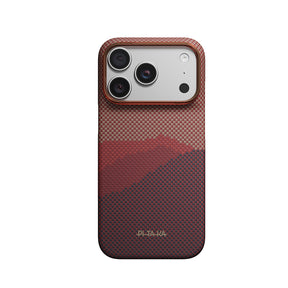 Apple iPhone 18 Pro Kılıf M-safe Şarj Özellikli Aramid Karbon Fiber Pitaka Tactile Woven Starpeak Serisi Over The Horizon Kapak