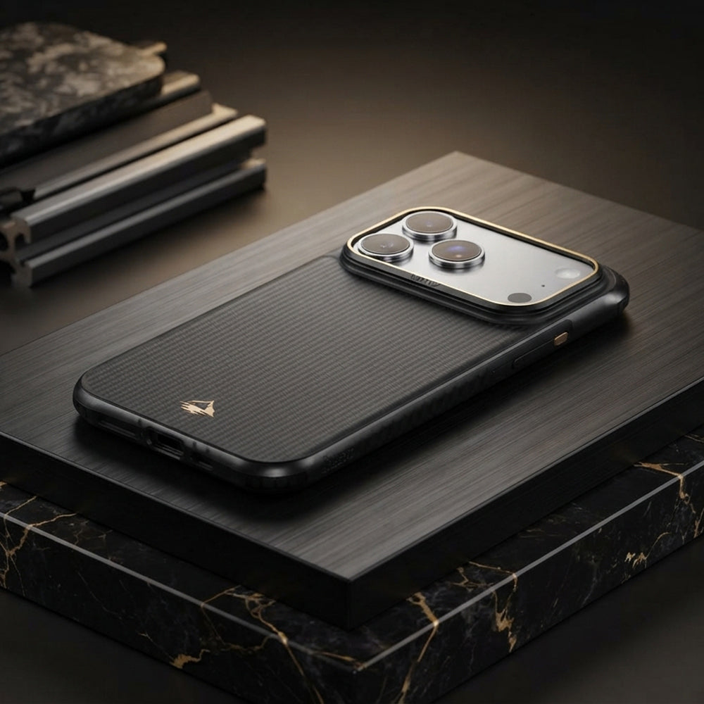 Apple iPhone 18 Pro Kılıf M-safe Şarj Özellikli Raptic Aramid Dual Reynis Serisi Karbon Kapak