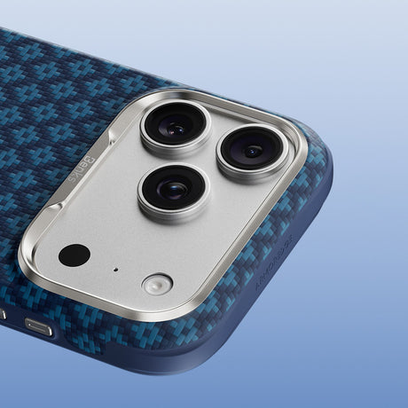 Apple iPhone 18 Pro Kılıf M-Safe Şarj Özellikli Yükseltilmiş Kamera Çerçeveli Benks ArmorGrid ArmorEdge X9 Serisi Kevlar Karbon Kapak