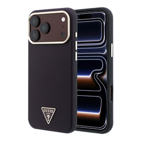 Apple iPhone 18 Pro Max Kılıf Guess Orjinal Lisanslı M-safe Şarj Özellikli PU Metal Üçgen Logolu Karbon Fiber Kevlar Kapak