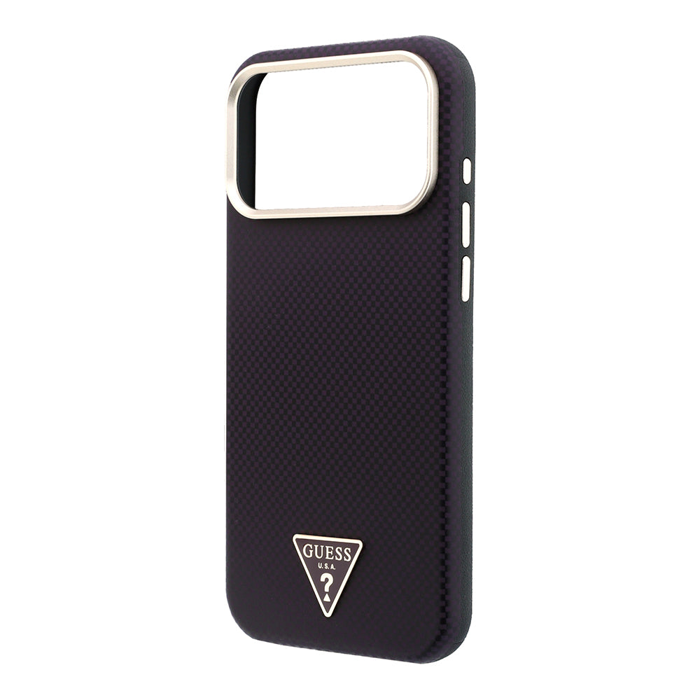 Apple iPhone 18 Pro Max Kılıf Guess Orjinal Lisanslı M-safe Şarj Özellikli PU Metal Üçgen Logolu Karbon Fiber Kevlar Kapak